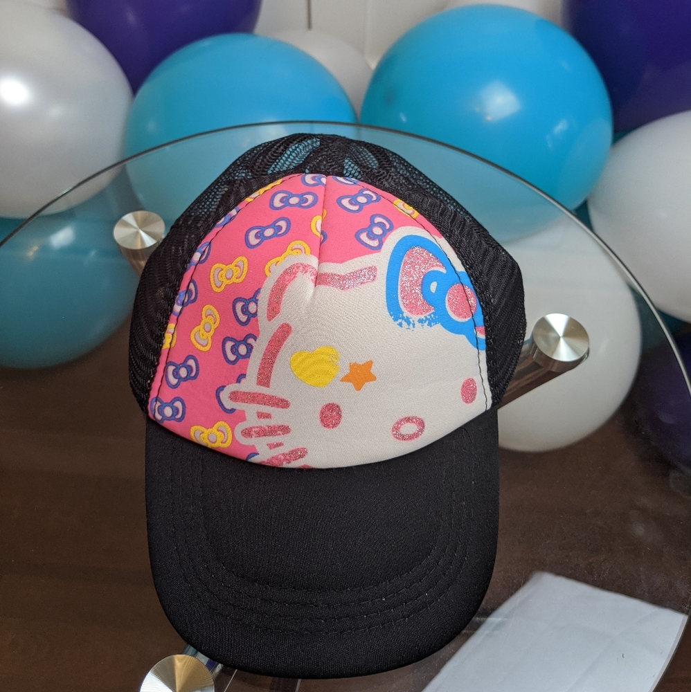 Hello kitty cap